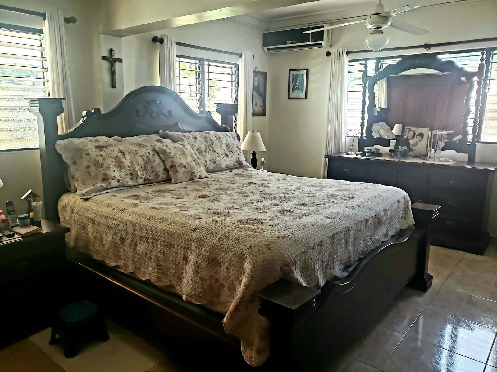 Dormitorio 4