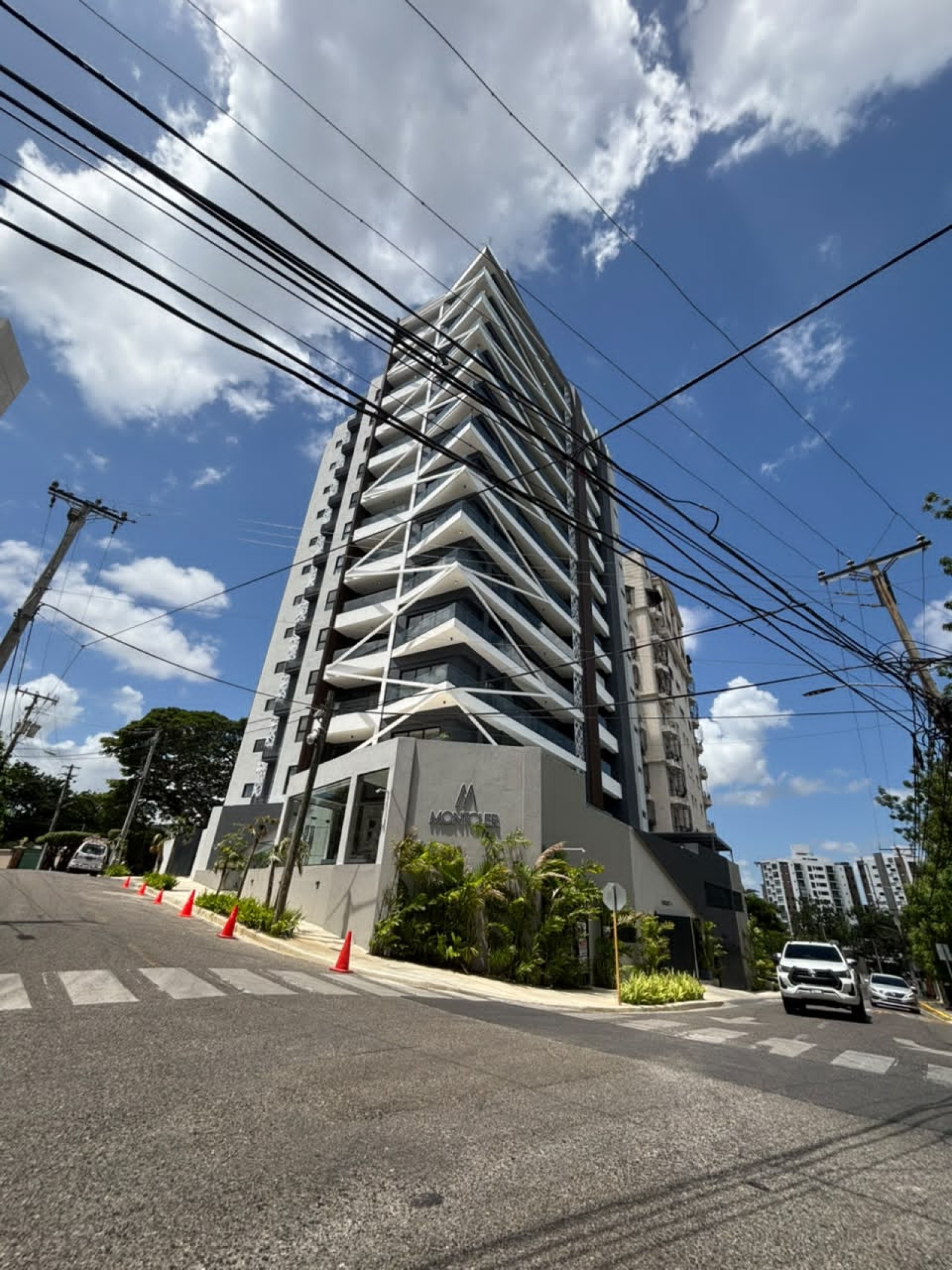 Rento apartamento en la Trinitaria
