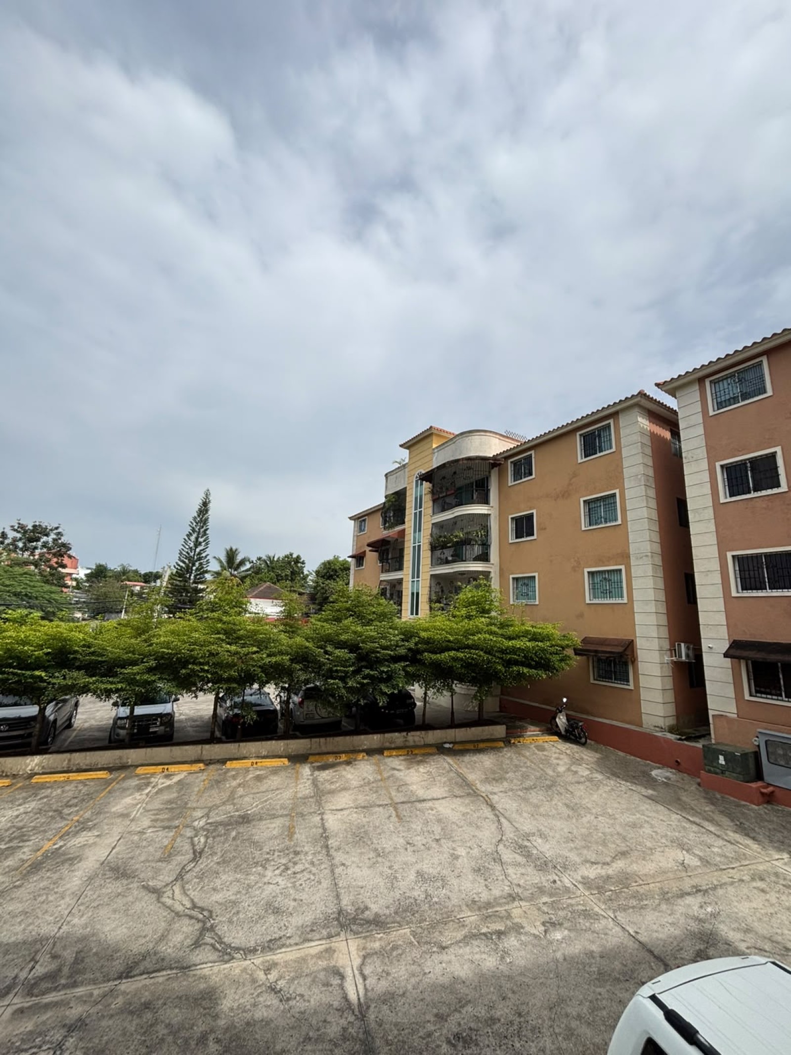 Se vende apartamento en el Embrujo III